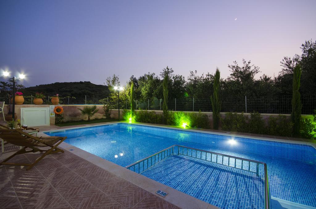 Villa Alimedon Almirida Buitenkant foto